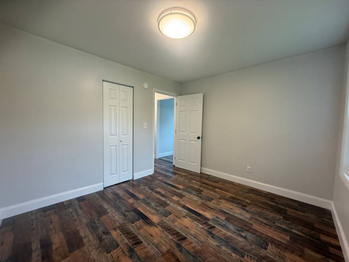 Apartment for rent at 590-594 N St, Newport, TN 37821