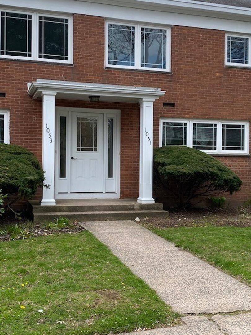 Apartment for rent at 1047 Whitney Ave, Hamden, CT 06517