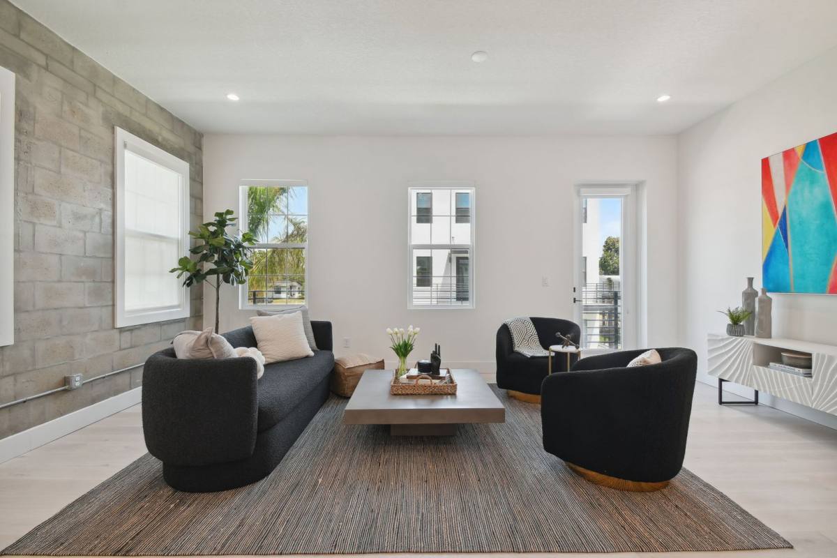 Apartment for rent at 2726 5th Ave S, Saint Petersburg, FL 33712