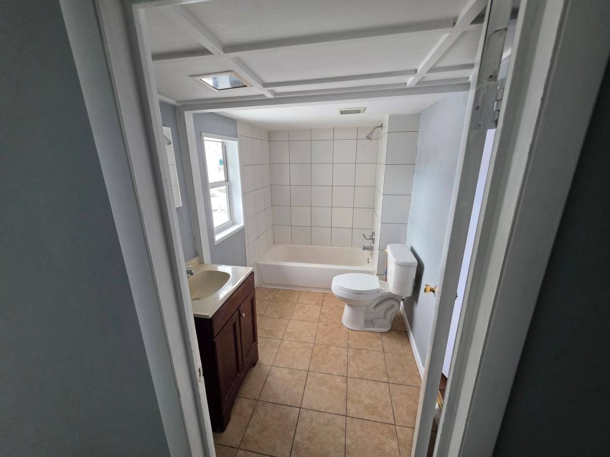 House for rent at 176 S Pence, East Alton, IL 62024