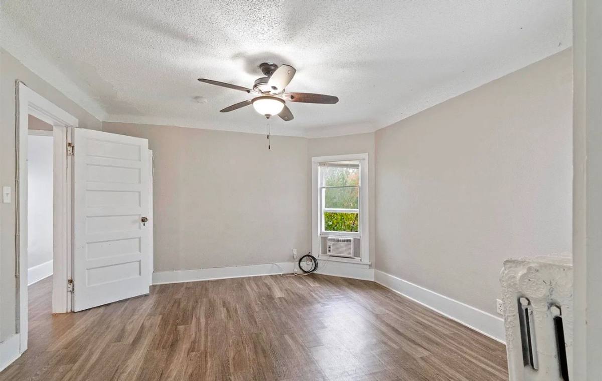 House for rent at 1103 State St, Cedar Falls, IA 50613