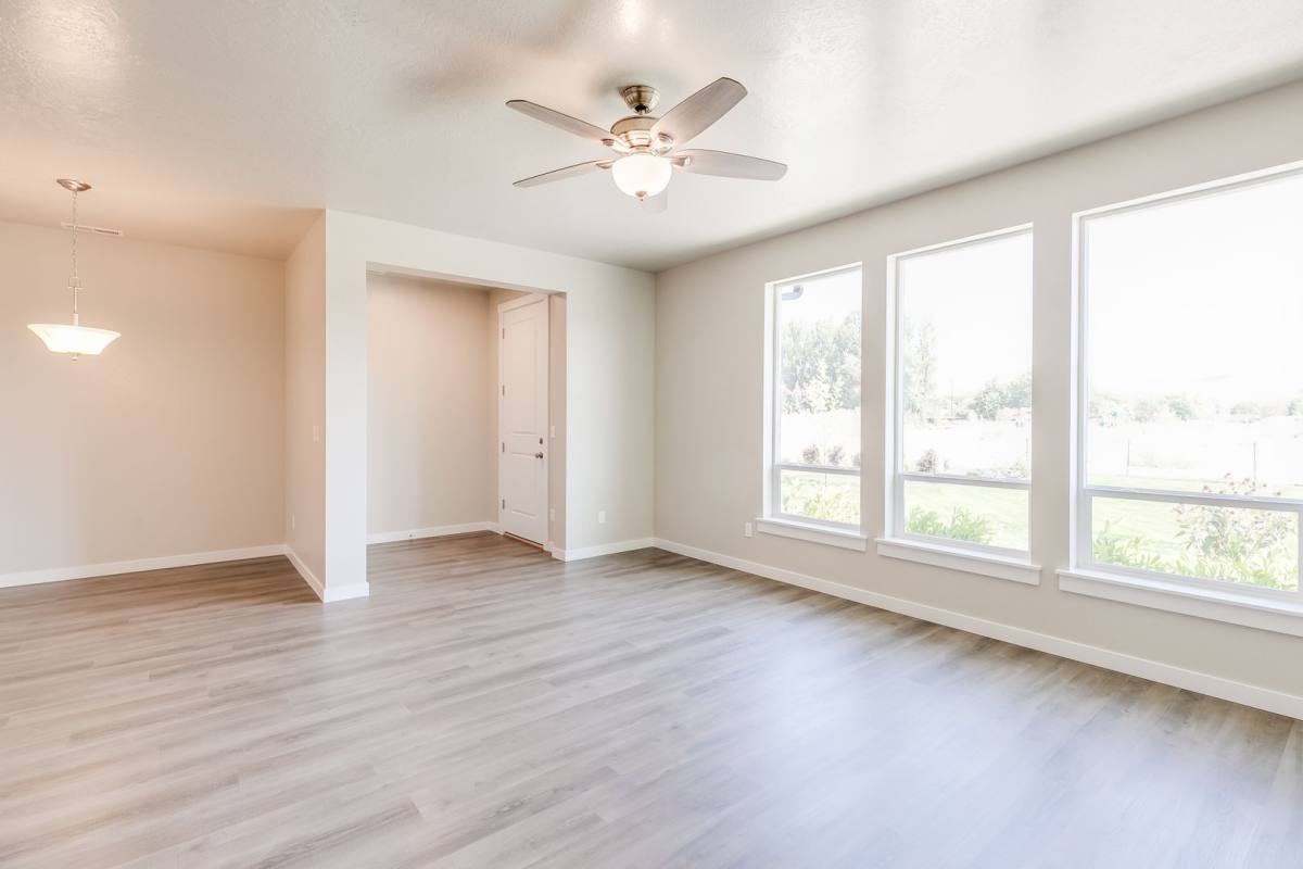 Townhouse for rent at 6077 N Tarako Ave, Garden City, ID 83714