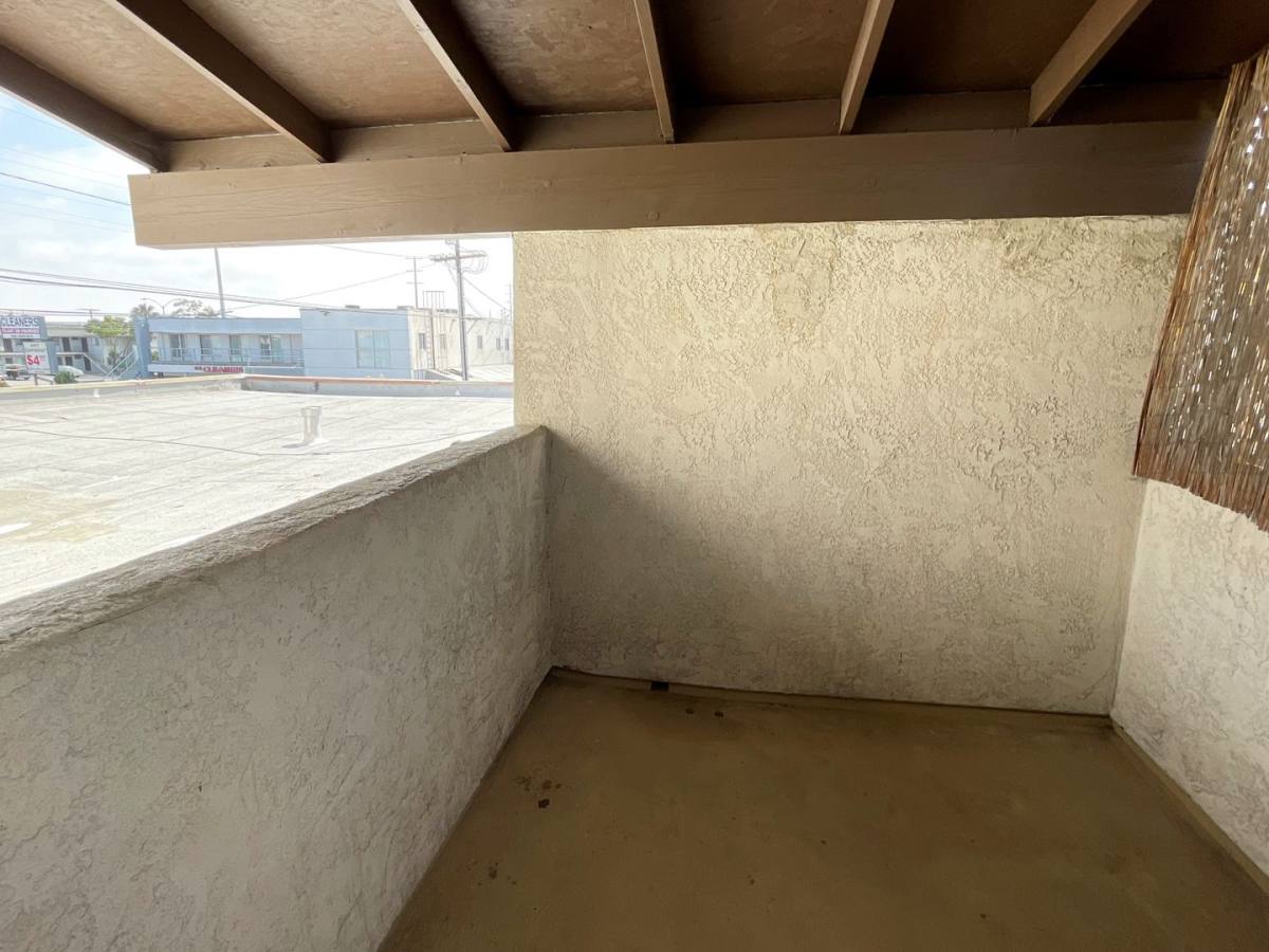 Apartment for rent at 3760 Kelton Ave, Los Angeles, CA 90034