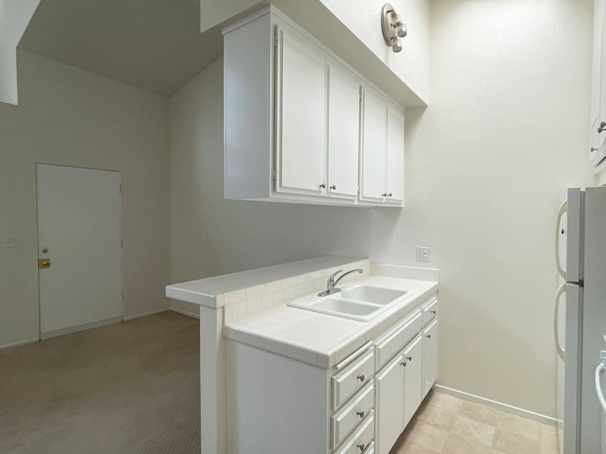 Apartment for rent at 3760 Kelton Ave, Los Angeles, CA 90034