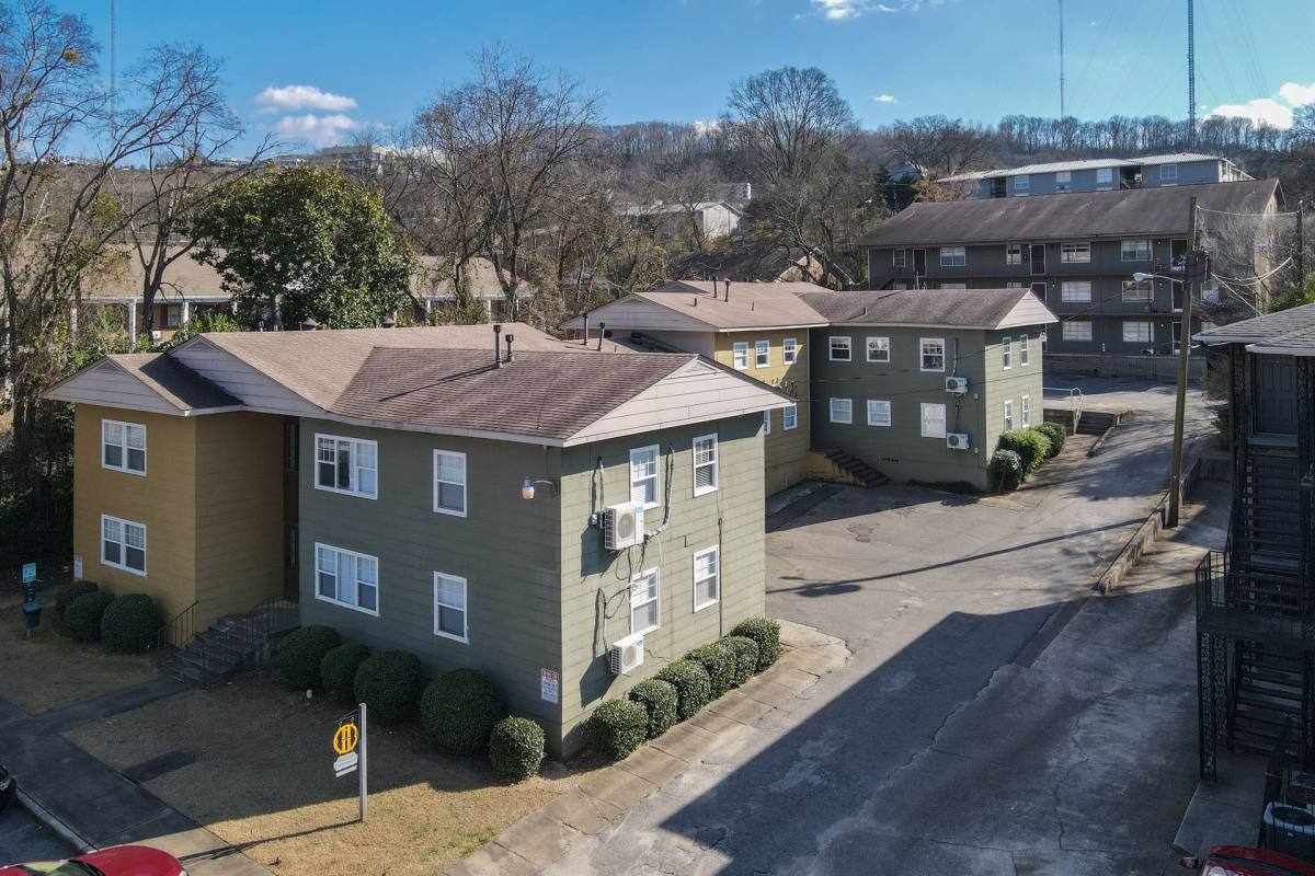 Apartment for rent at 1147-1149 14th Ave S, Birmingham, AL 35205