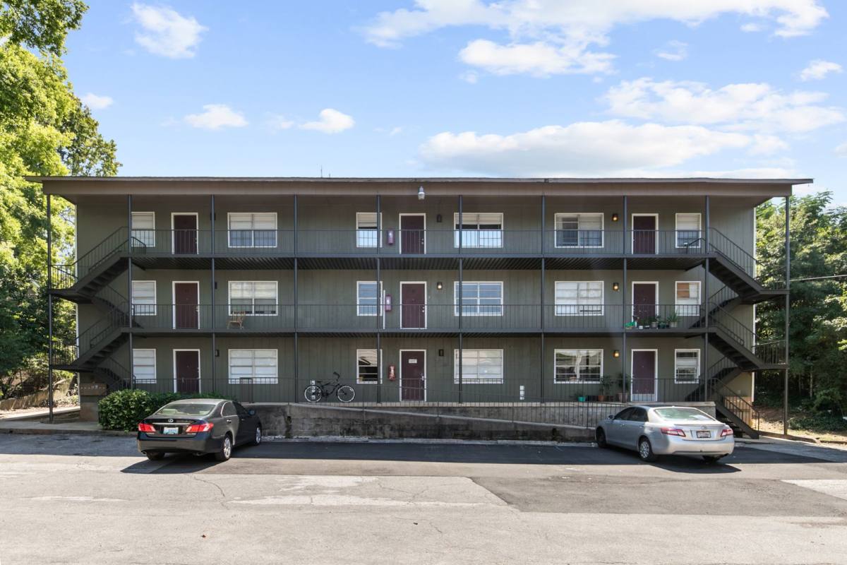 Apartment for rent at 1147-1149 14th Ave S, Birmingham, AL 35205