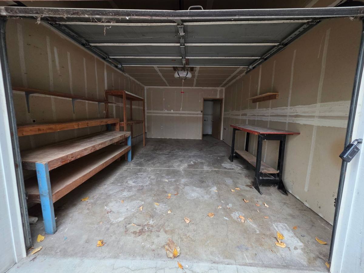 Apartment for rent at 421 423 S, Springfield, OR 97478