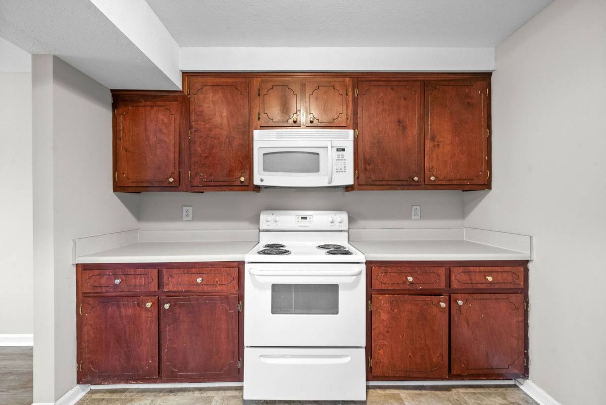 Apartment for rent at 3884 NE Dr, Clarksville, TN 37040