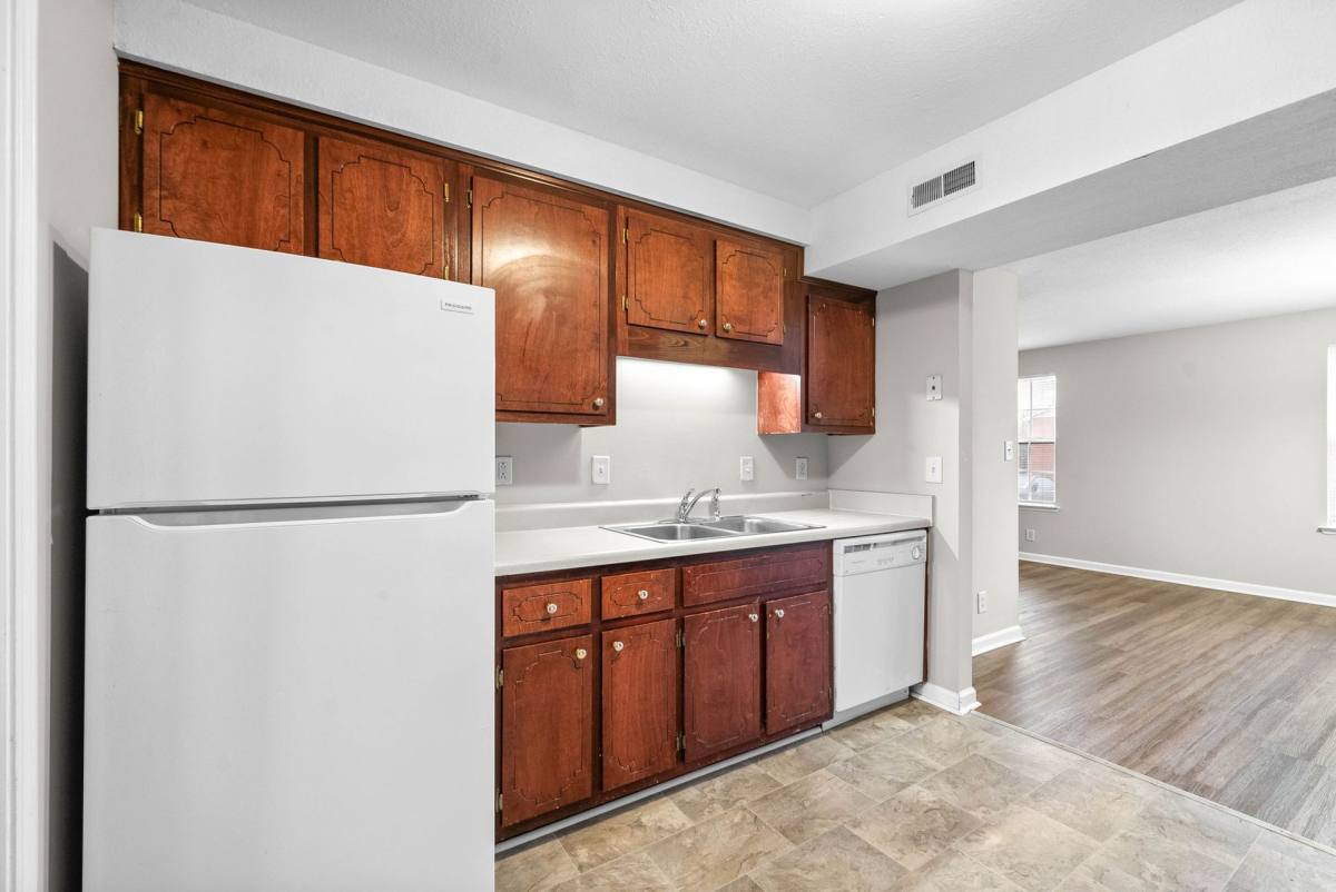 Apartment for rent at 3884 NE Dr, Clarksville, TN 37040