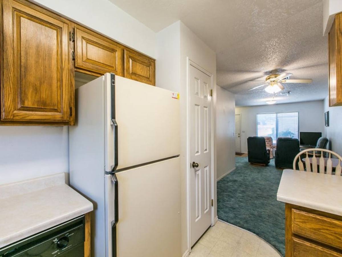 Townhouse for rent at 155 W 300 S, Saint George, UT 84770