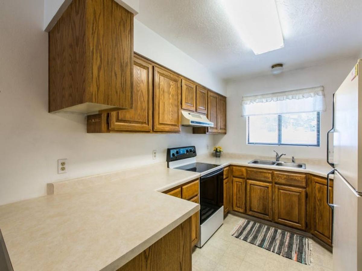 Townhouse for rent at 155 W 300 S, Saint George, UT 84770