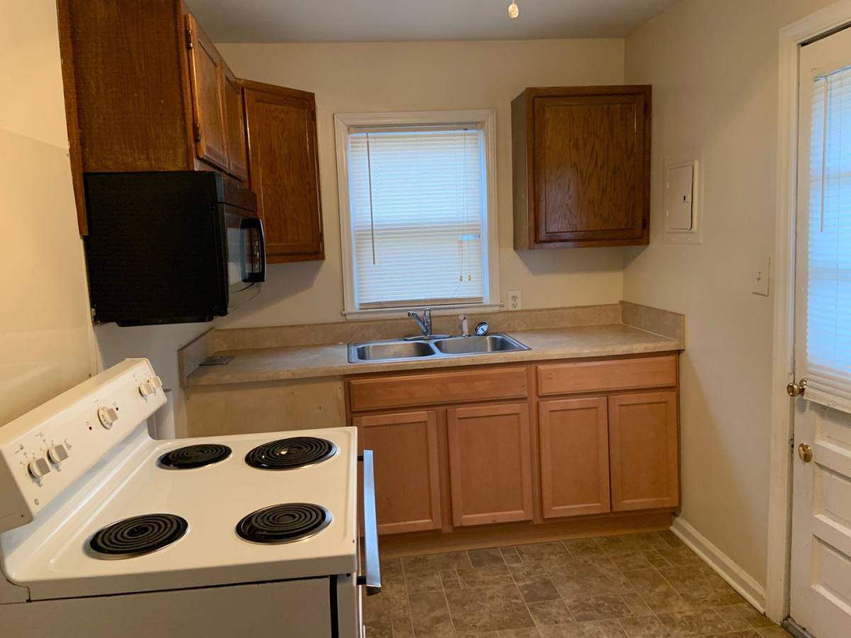 House for rent at 300 Lucerne St, Greensboro, NC 27406