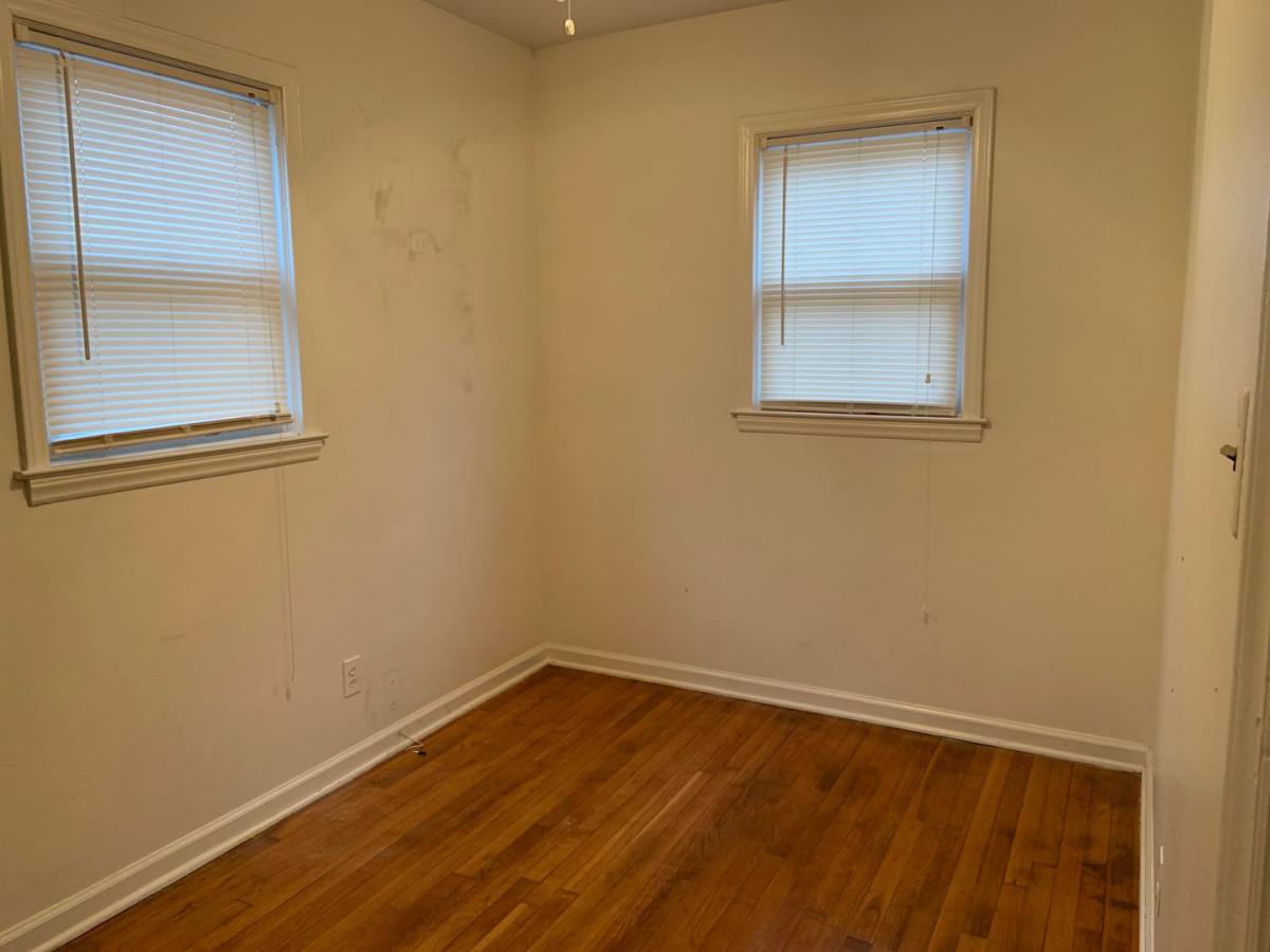 House for rent at 300 Lucerne St, Greensboro, NC 27406