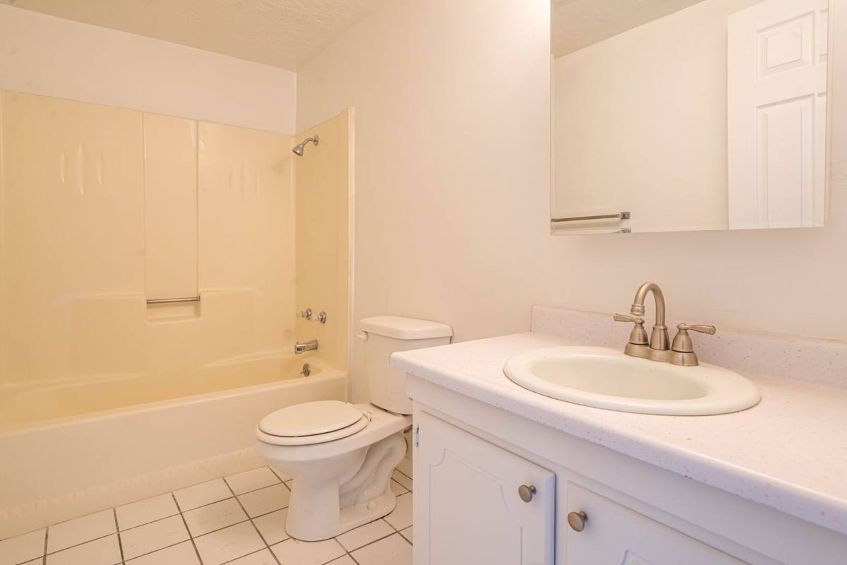 Apartment for rent at 383 W 4900 S, Ogden, UT 84404