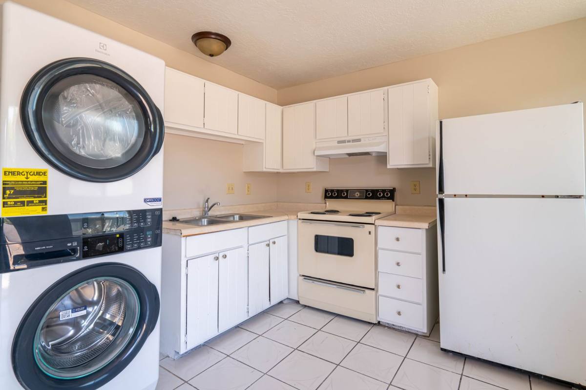 Apartment for rent at 383 W 4900 S, Ogden, UT 84404