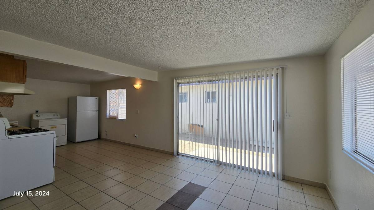 Apartment for rent at 900 H St, Las Vegas, NV 89106