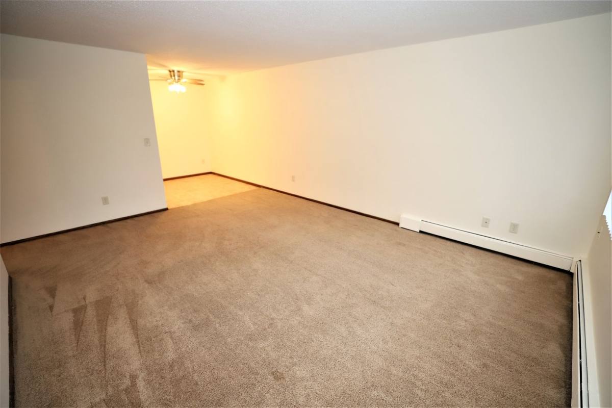 Apartment for rent at 110 11th Ave S, Hopkins, MN 55343