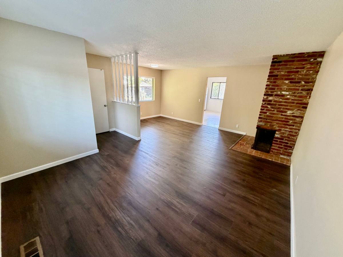 Apartment for rent at 10245 SW Walnut St, Portland, OR 97223