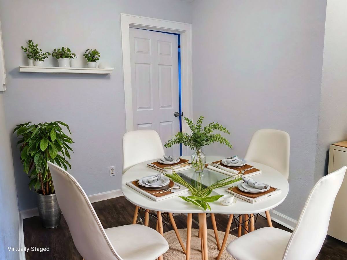 House for rent at 2861 W Devitt St, Fort Worth, TX 76109