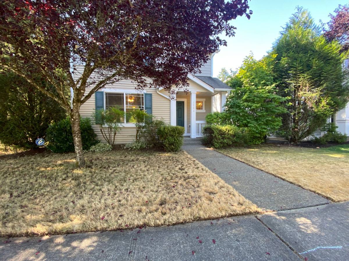 House for rent at 1253 Griggs St, Dupont, WA 98327