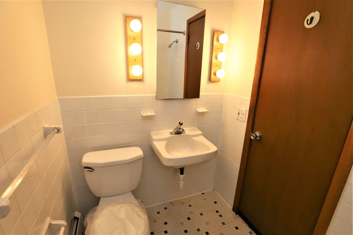 Apartment for rent at 7615 18th Ave S, Minneapolis, MN 55423