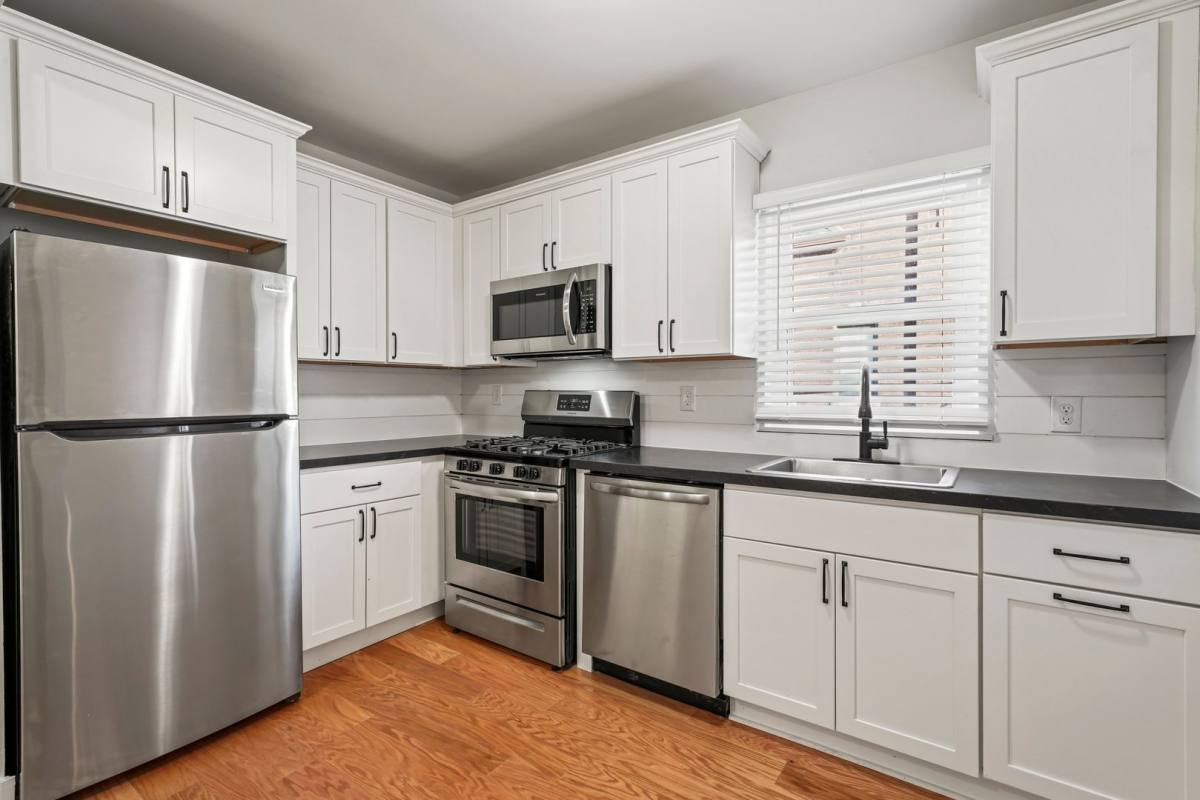 Apartment for rent at 42-44 Saratoga Ave, Mechanicville, NY 12118