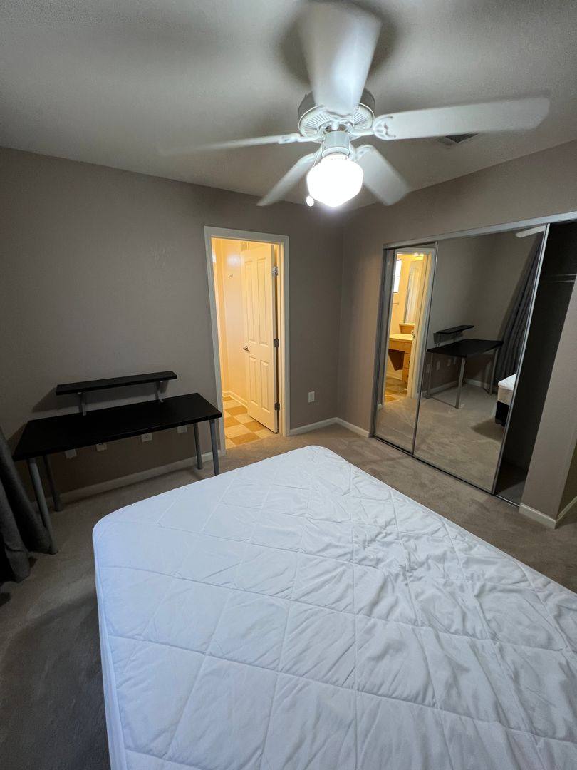 Condo for rent at 211 N Ave #1238, Athens, GA 30601