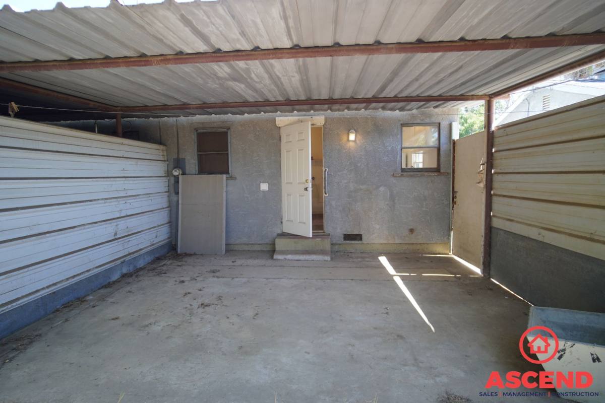 Apartment for rent at 2119 Watson St, Bakersfield, CA 93308