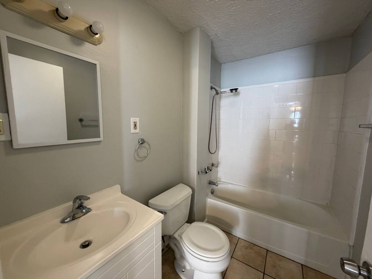 House for rent at 6103 W Clinton Ave, Cleveland, OH 44102