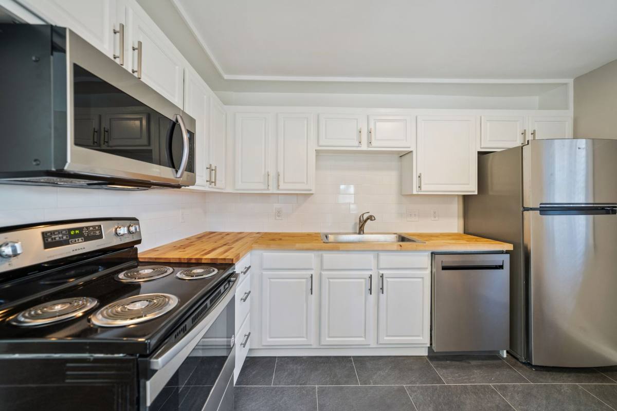 House for rent at 213 Barnes St, Carrboro, NC 27510
