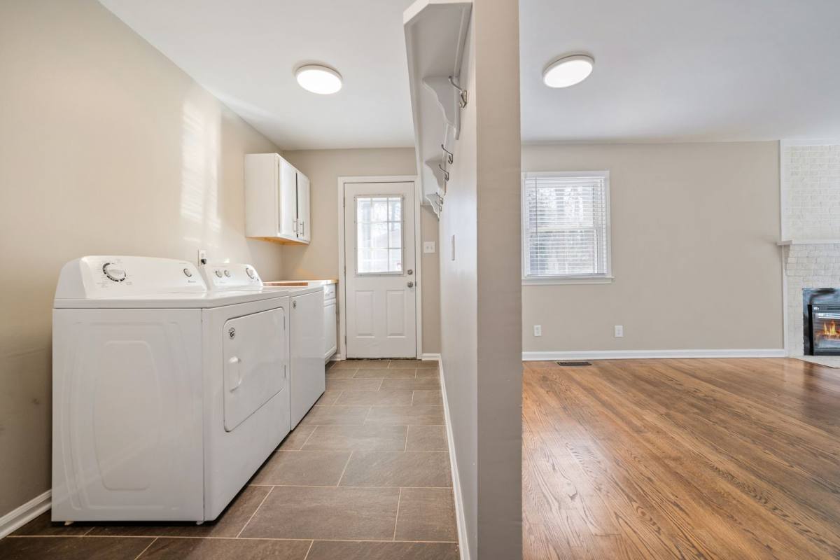House for rent at 213 Barnes St, Carrboro, NC 27510