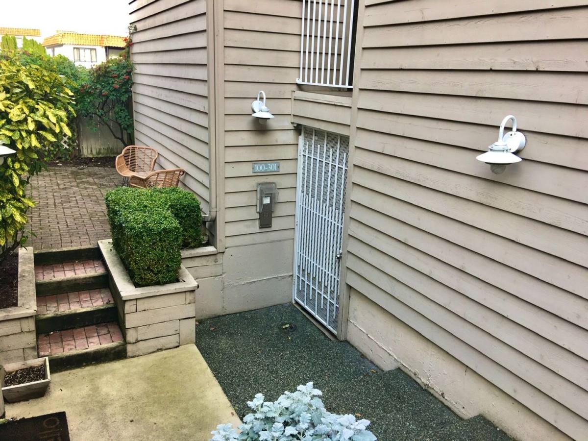 Condo for rent at 2432 Dexter Ave N, Seattle, WA 98109