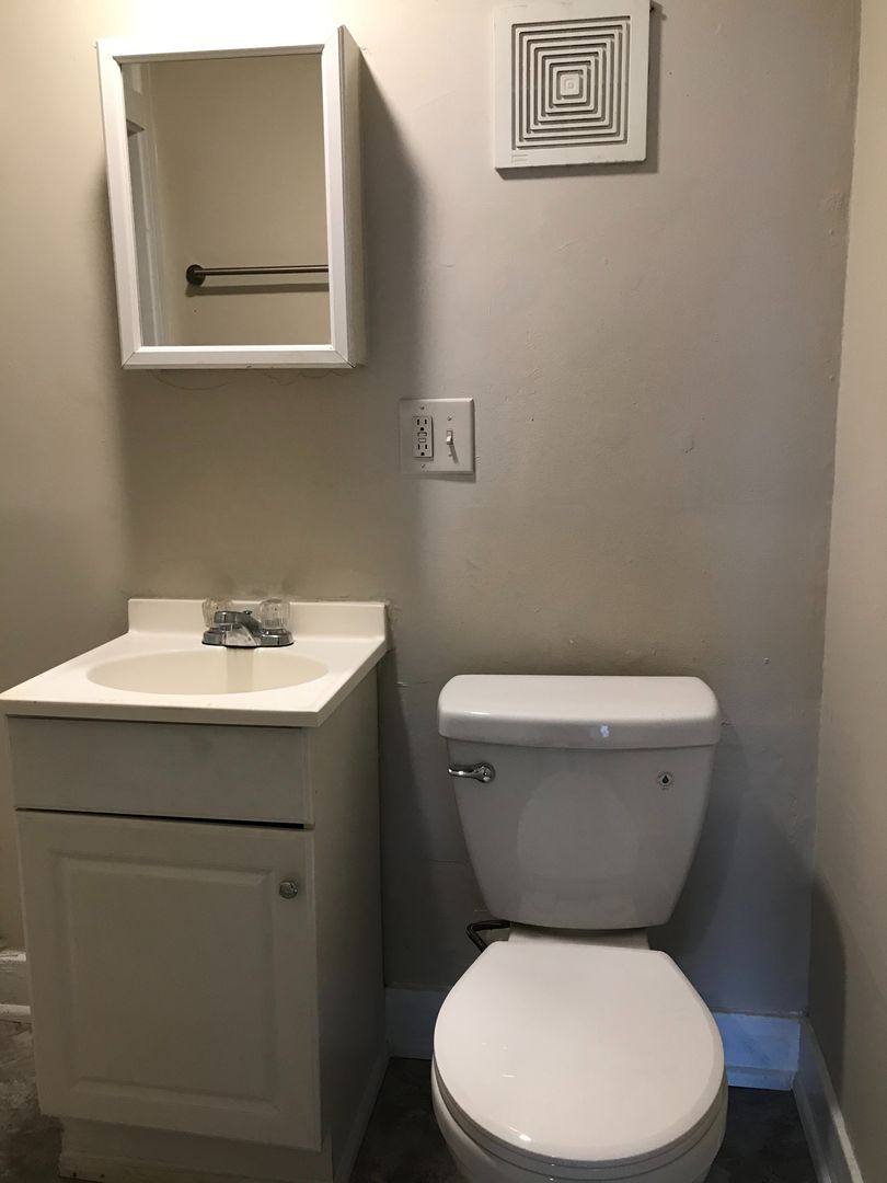 Apartment for rent at 402 S 4th St, Lafayette, IN 47901