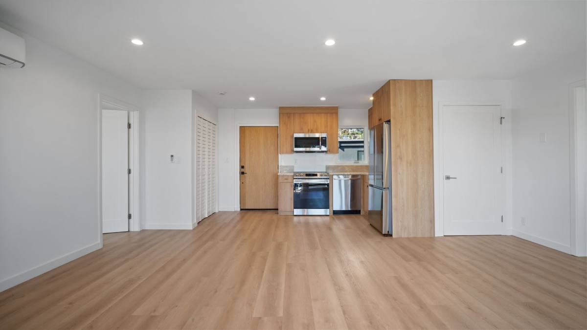 Apartment for rent at 1105 N Coast Highway, Laguna Beach, CA 92651