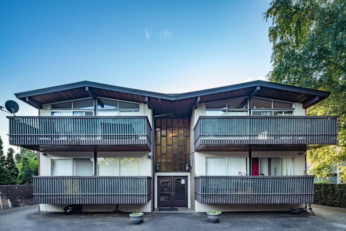 Apartment for rent at 13202 Greenwood Ave N, Seattle, WA 98133