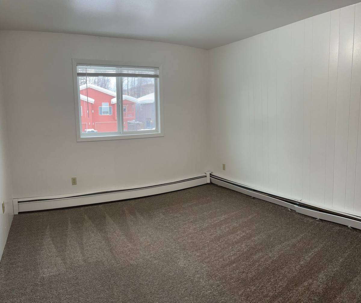 Apartment for rent at 537 E 24th, Anchorage, AK 99503