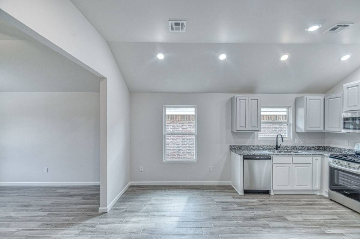 House for rent at 2720 Varenna Court, Norman, OK 73071