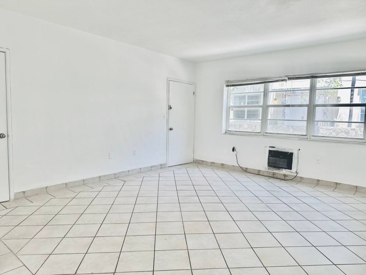 Apartment for rent at 1604 Bay Rd, Miami Beach, FL 33139