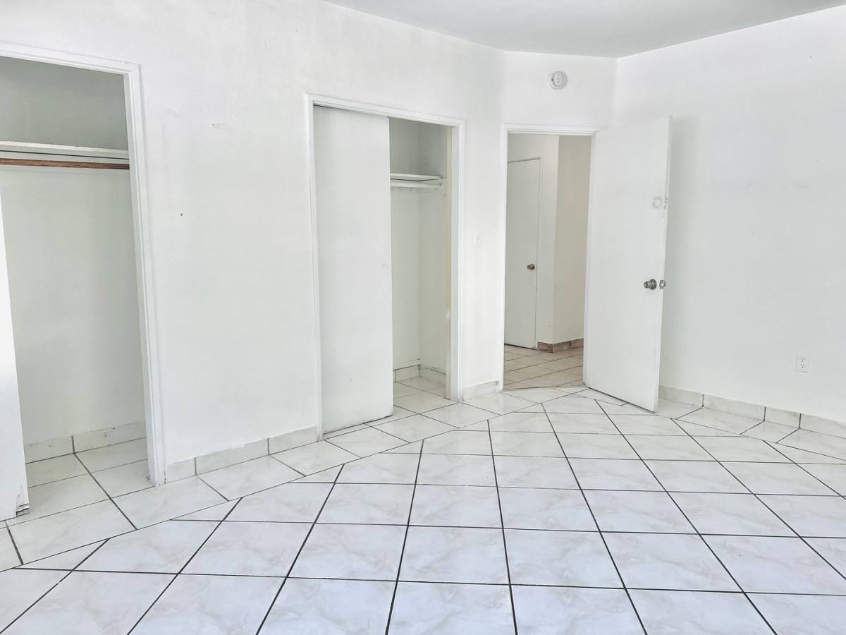 Apartment for rent at 1604 Bay Rd, Miami Beach, FL 33139