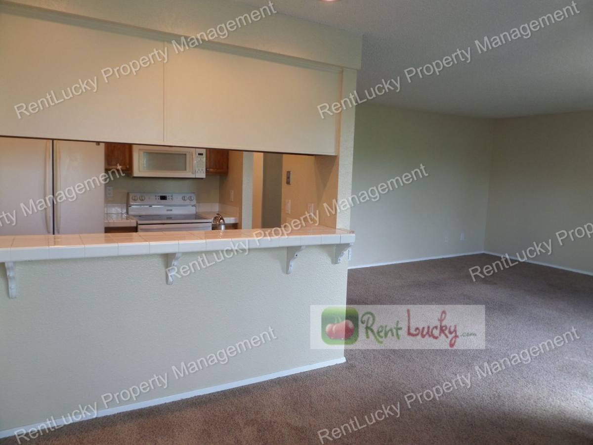 Apartment for rent at 3233 NE 12th St, Renton, WA 98056