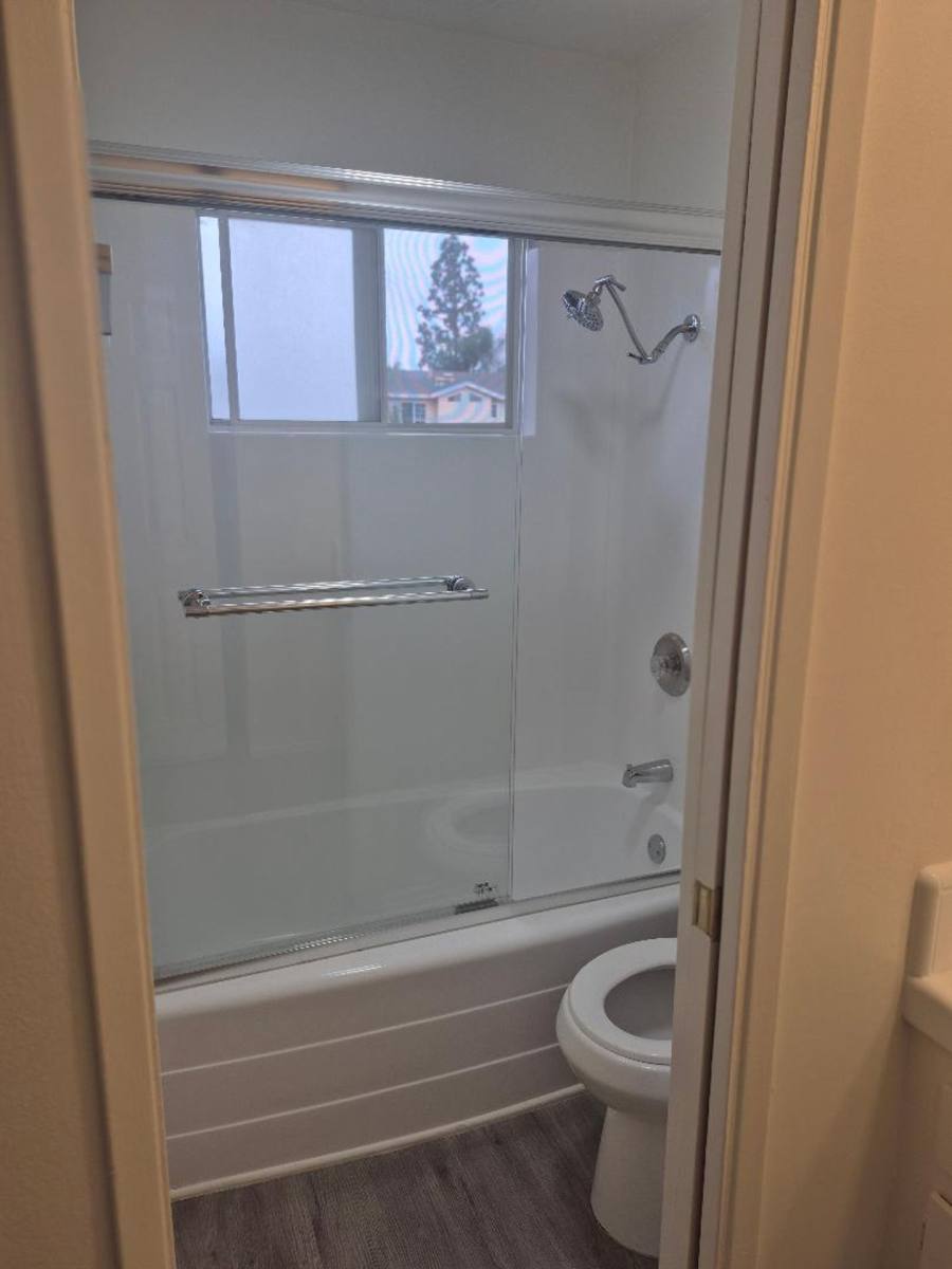 Apartment for rent at 1917, 1919 & 1921 Maple Ave, Costa Mesa, CA 92627
