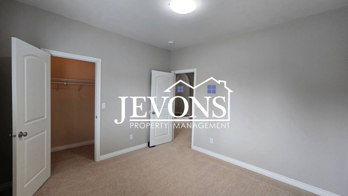House for rent at 6601 Cherry Ridge Court, Yakima, WA 98908