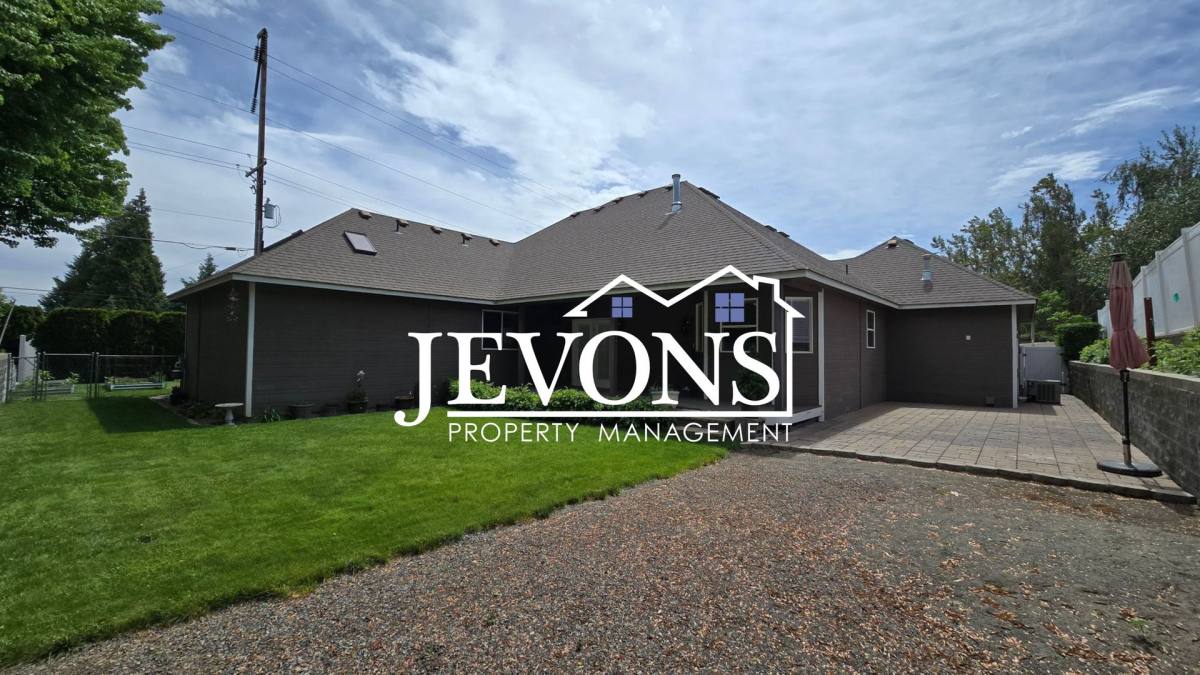 House for rent at 6601 Cherry Ridge Court, Yakima, WA 98908