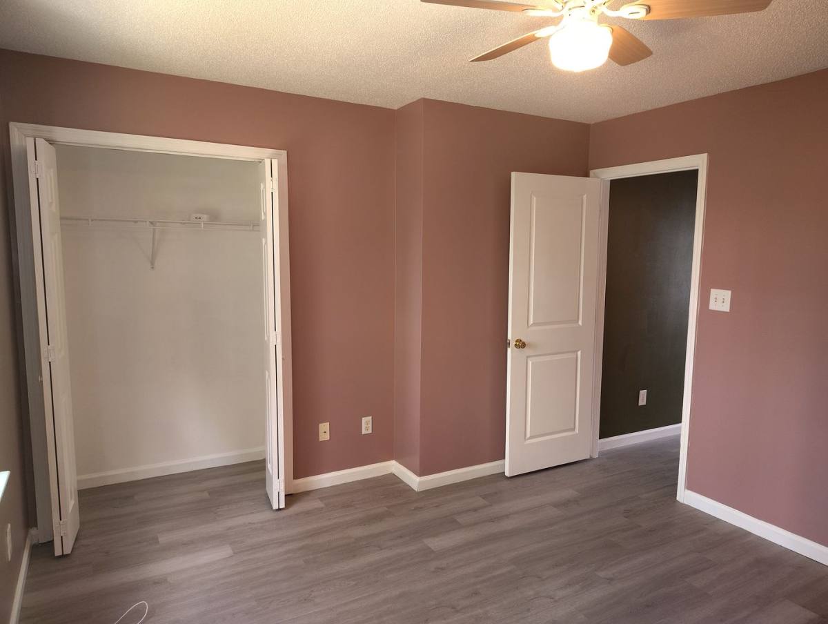 Townhouse for rent at 995 W Pueblo Dr, Jacksonville, NC 28546