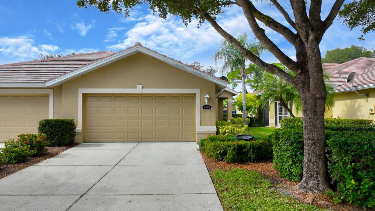 House for rent at 4808 Fairloop Run, Lehigh Acres, FL 33973