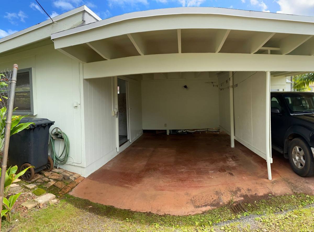House for rent at 2214 California Ave, Wahiawa, HI 96786