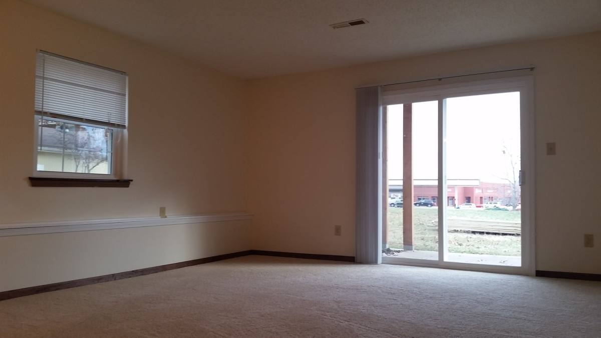 Apartment for rent at 3717 Monterey Dr, Columbia, MO 65203