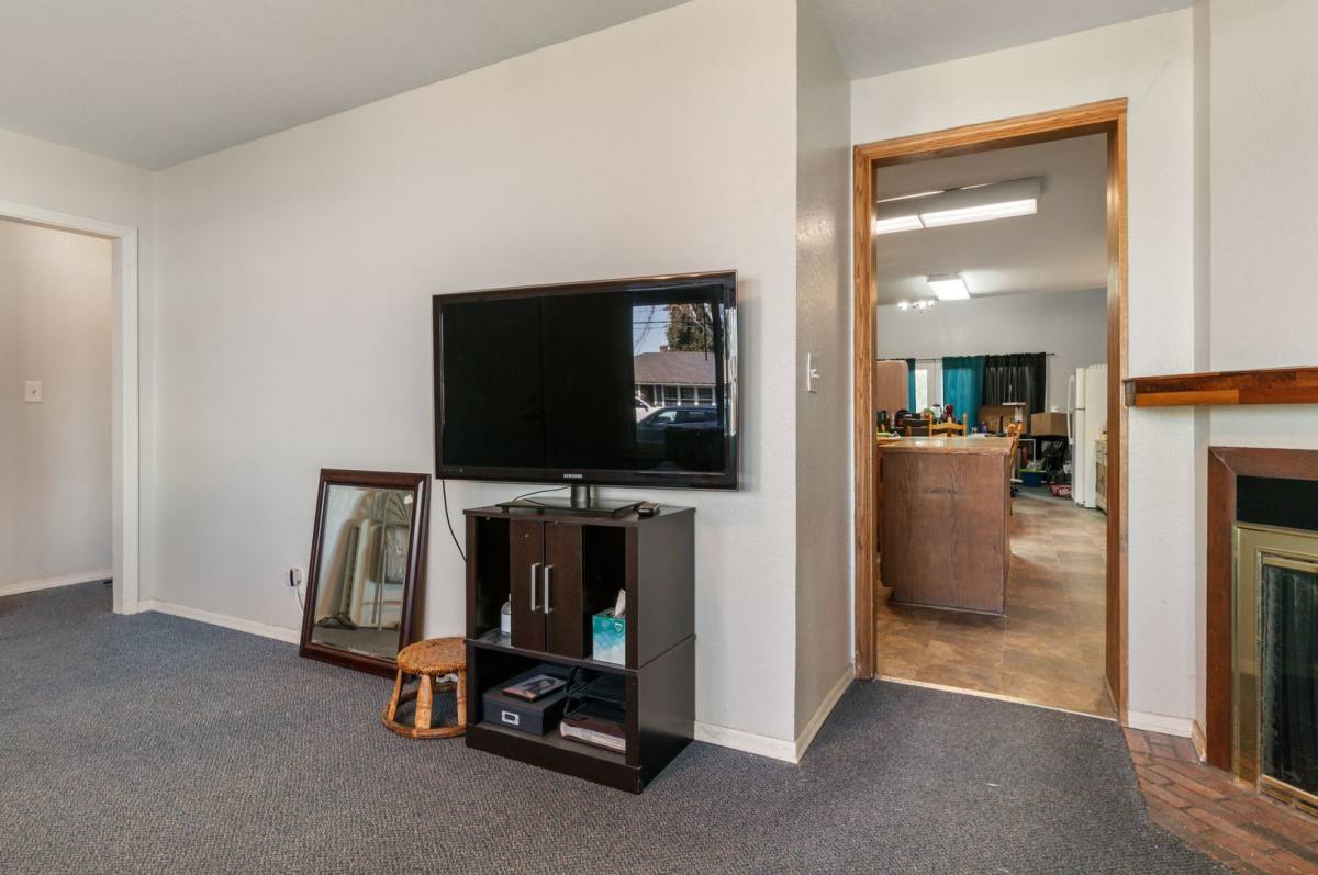 House for rent at 1107 Madison, Wenatchee, WA 98801