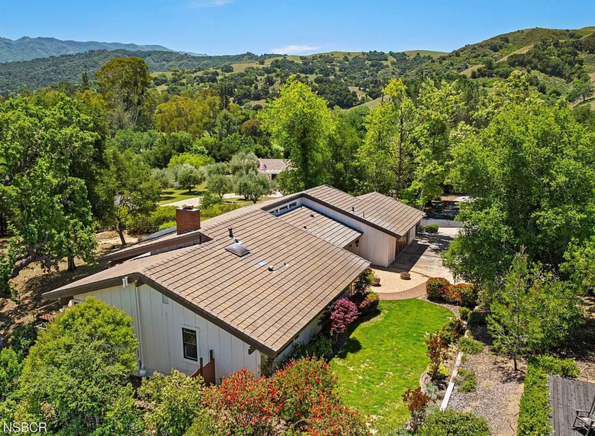 House for rent at 690 Rancho Alisal Dr, Solvang, CA 93463