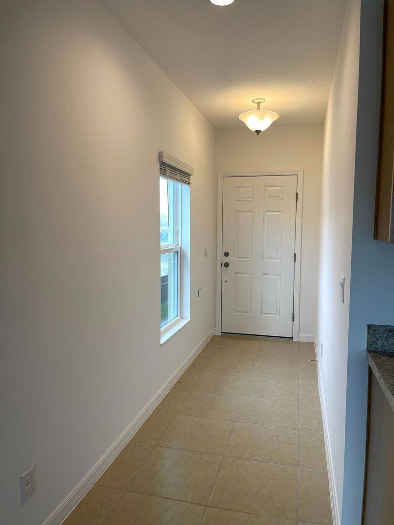 House for rent at 908 Anna Place Way, Davenport, FL 33837